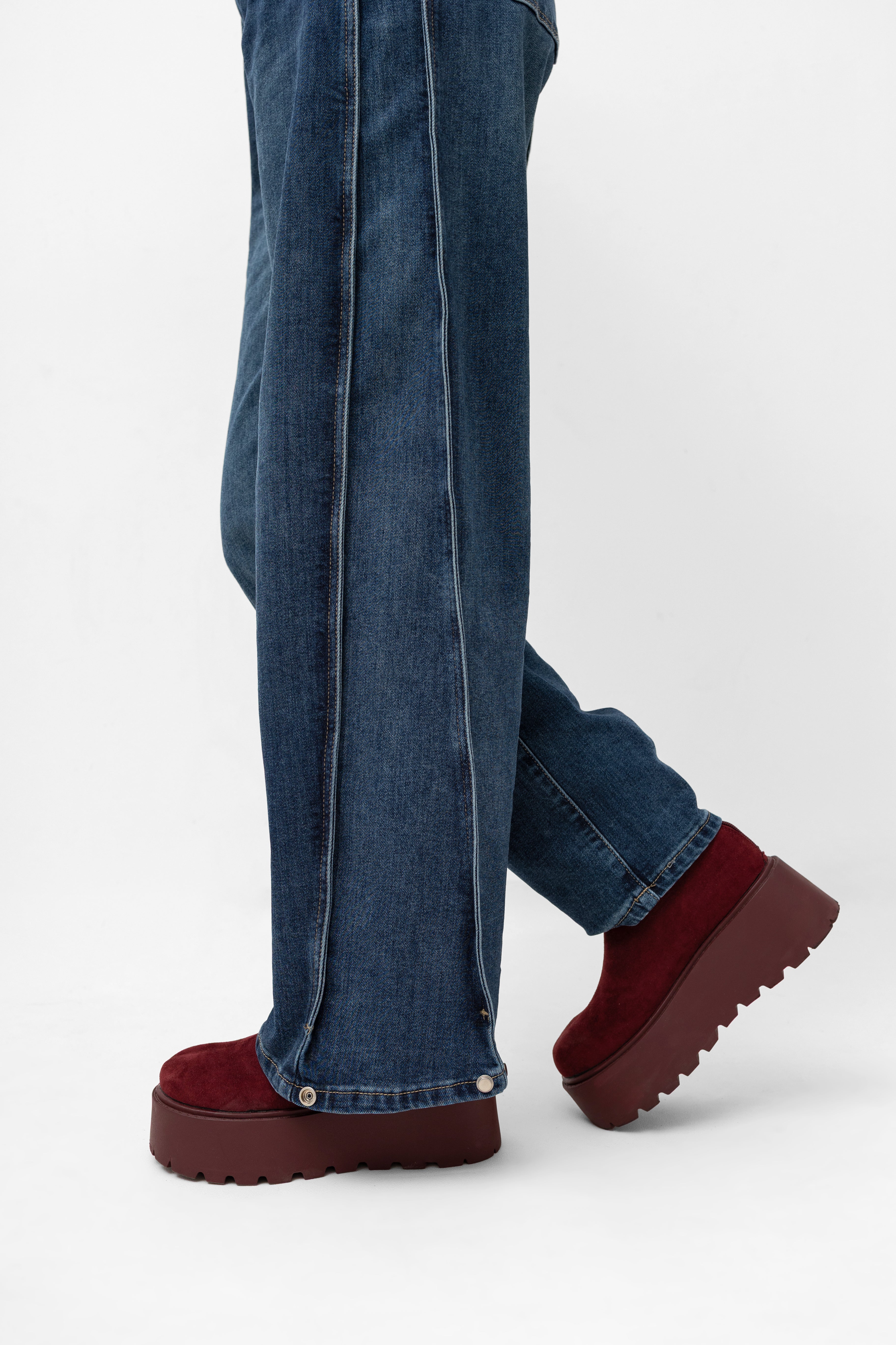 Boyfriend Jeans - Bastet by Agnieszka Włodarczyk