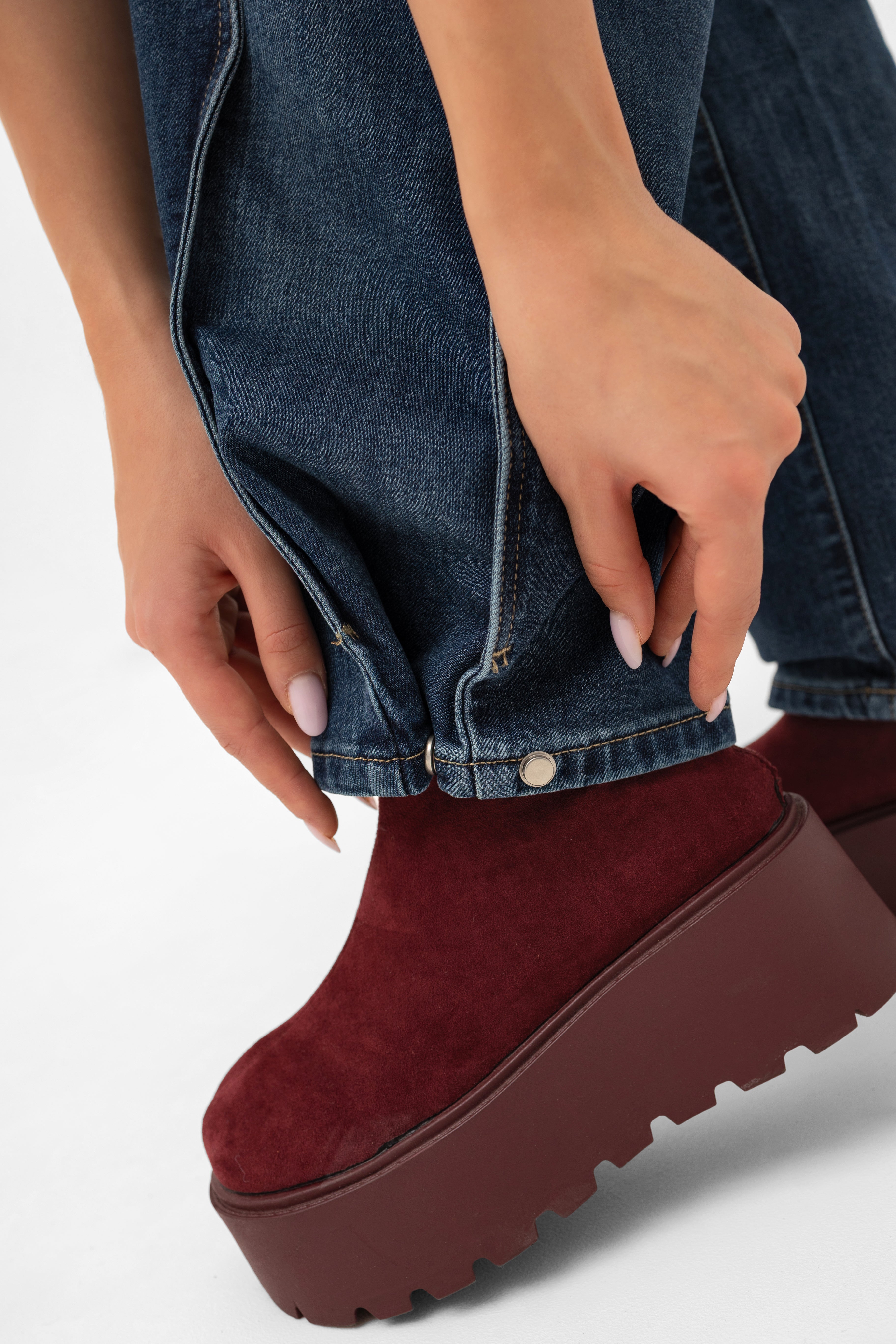 Boyfriend Jeans - Bastet by Agnieszka Włodarczyk