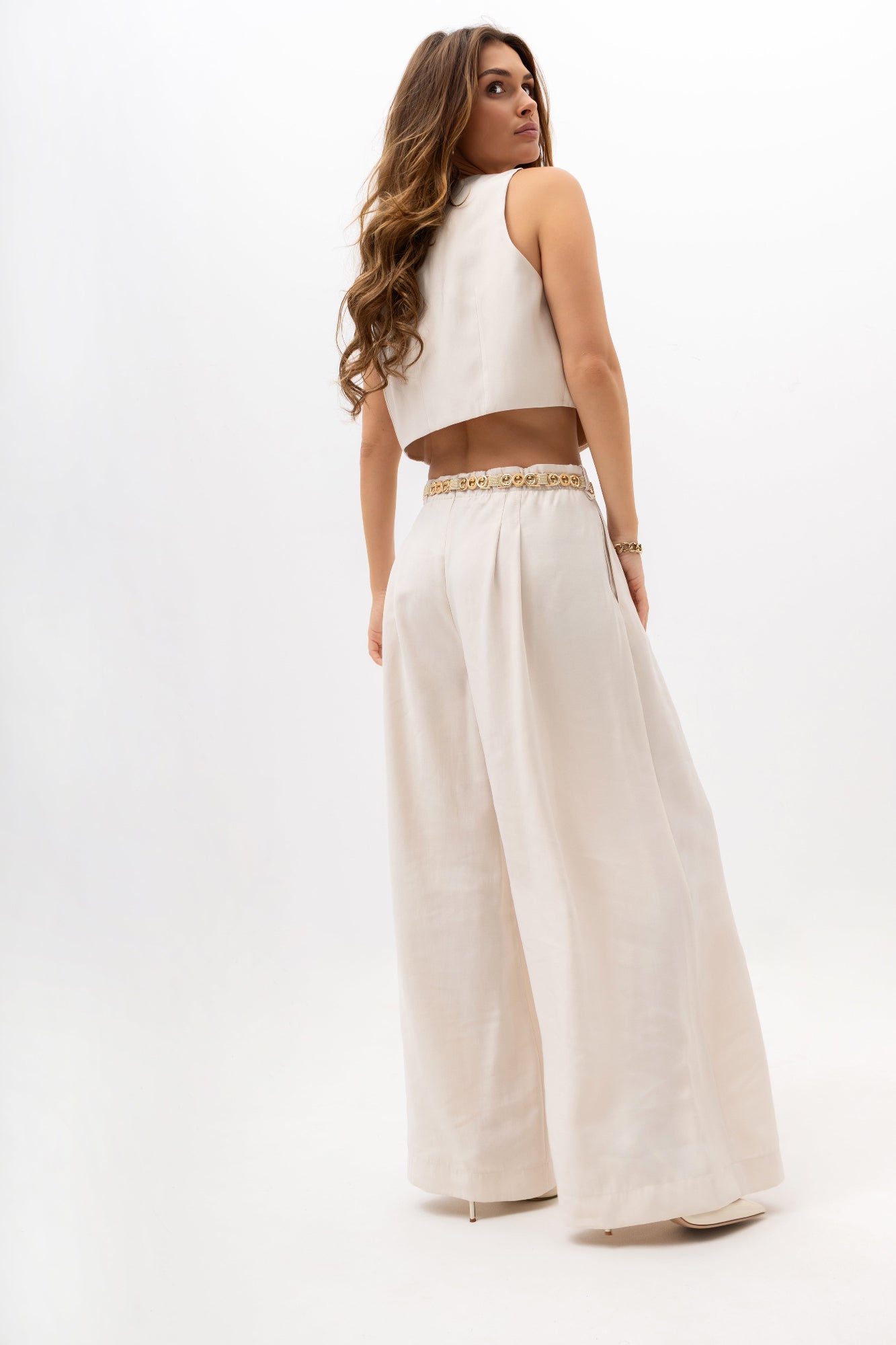 Weit geschnittene Damenhose mit Bundfalten – elegantes Design mit elastischem Bund