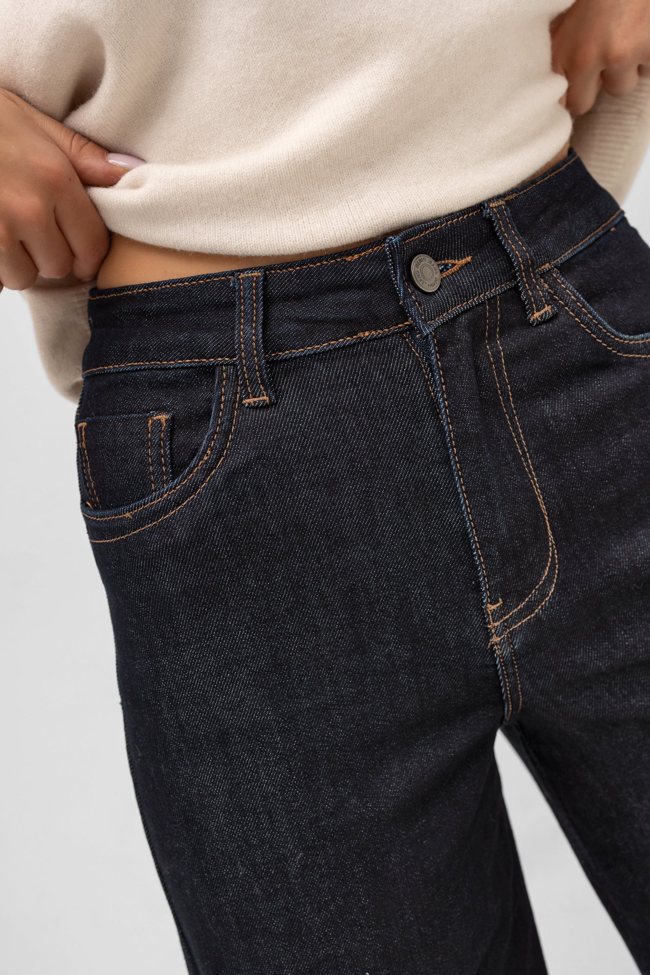 Spodnie jeansowe "Wide Leg" - Bastet by Agnieszka Włodarczyk