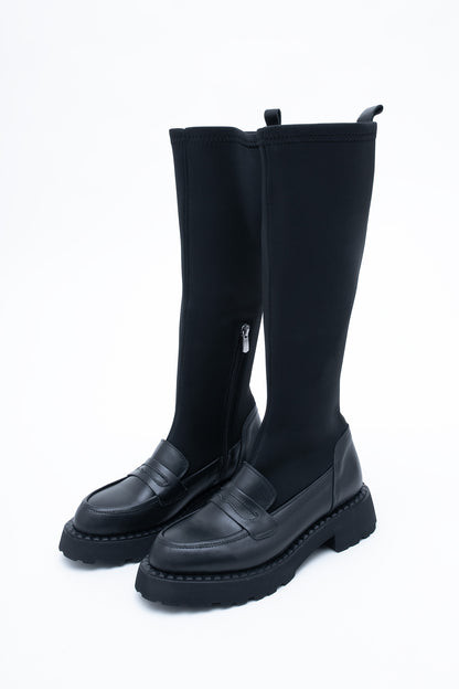 Czarne wysokie buty stretch na grubej podeszwie
