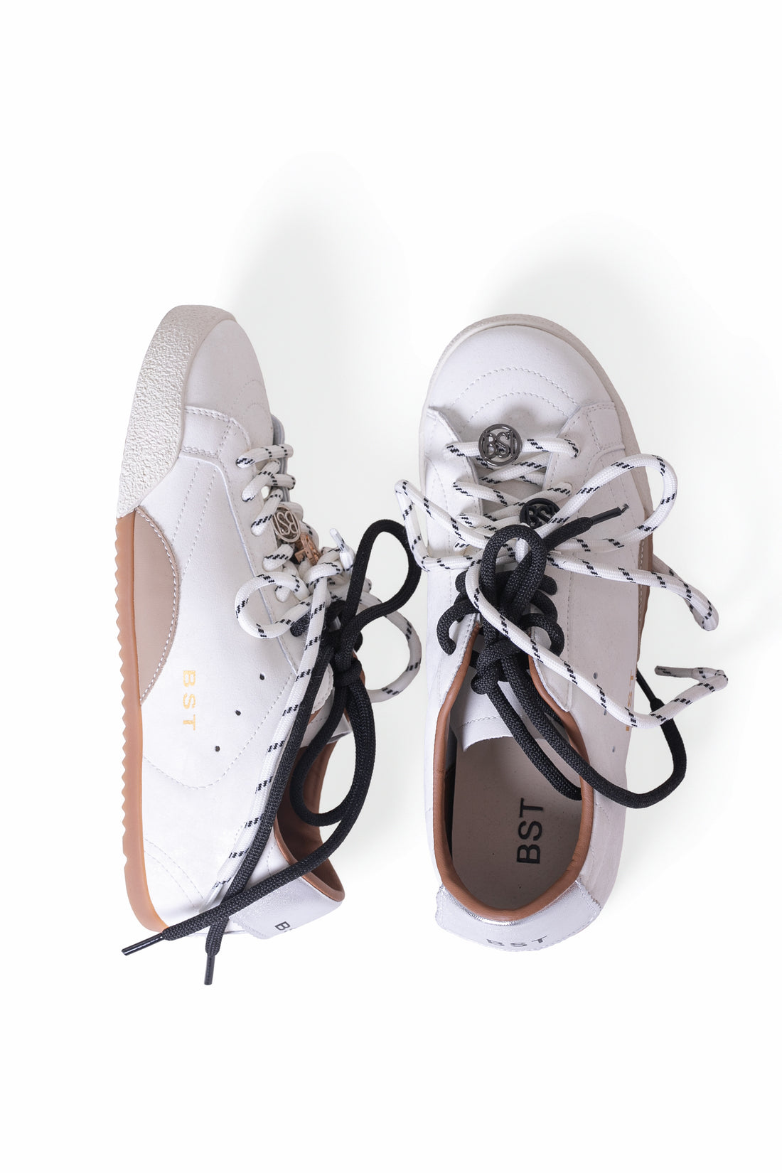 BASTI Sneakersy skórzane